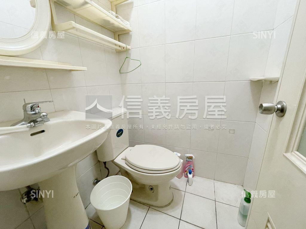 近德芳南路孝親四房附裝潢房屋室內格局與周邊環境