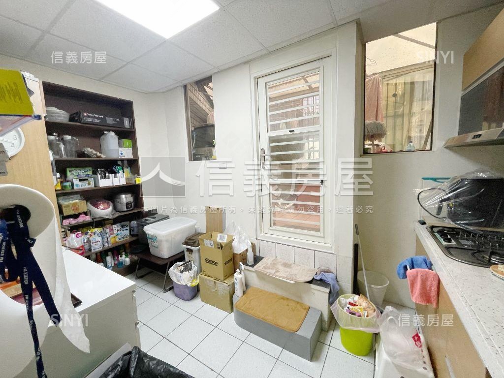 近德芳南路孝親四房附裝潢房屋室內格局與周邊環境