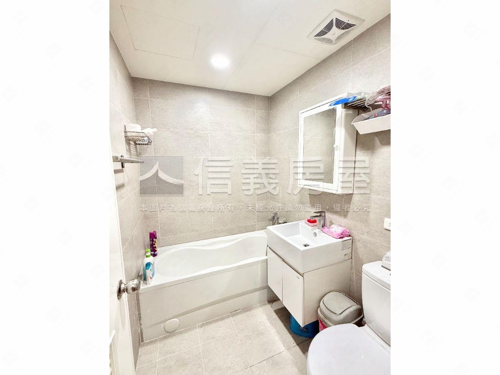 【專任】綠蔭景觀宏國大鎮房屋室內格局與周邊環境