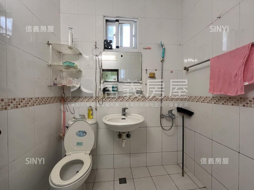 綠園道二樓大三房美寓房屋室內格局與周邊環境