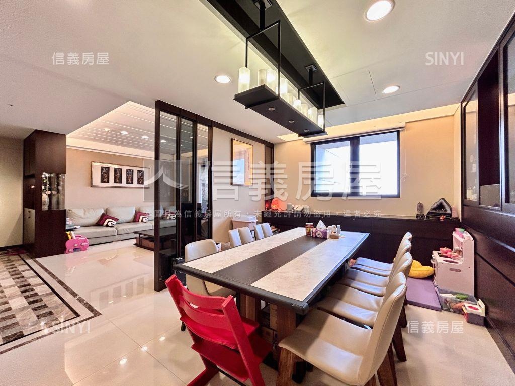 國家一號壯闊景觀美宅房屋室內格局與周邊環境