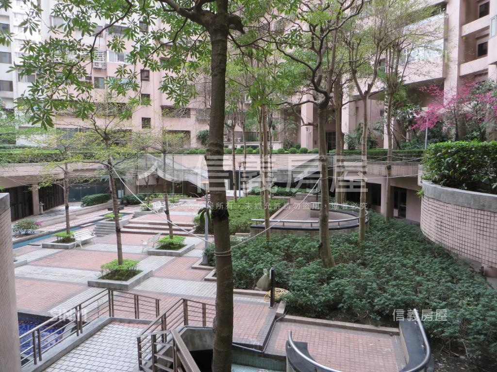 【金】彩虹邊間金店面房屋室內格局與周邊環境