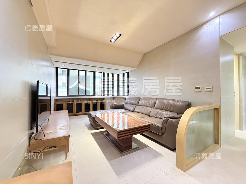 美堤花園經典３房房屋室內格局與周邊環境