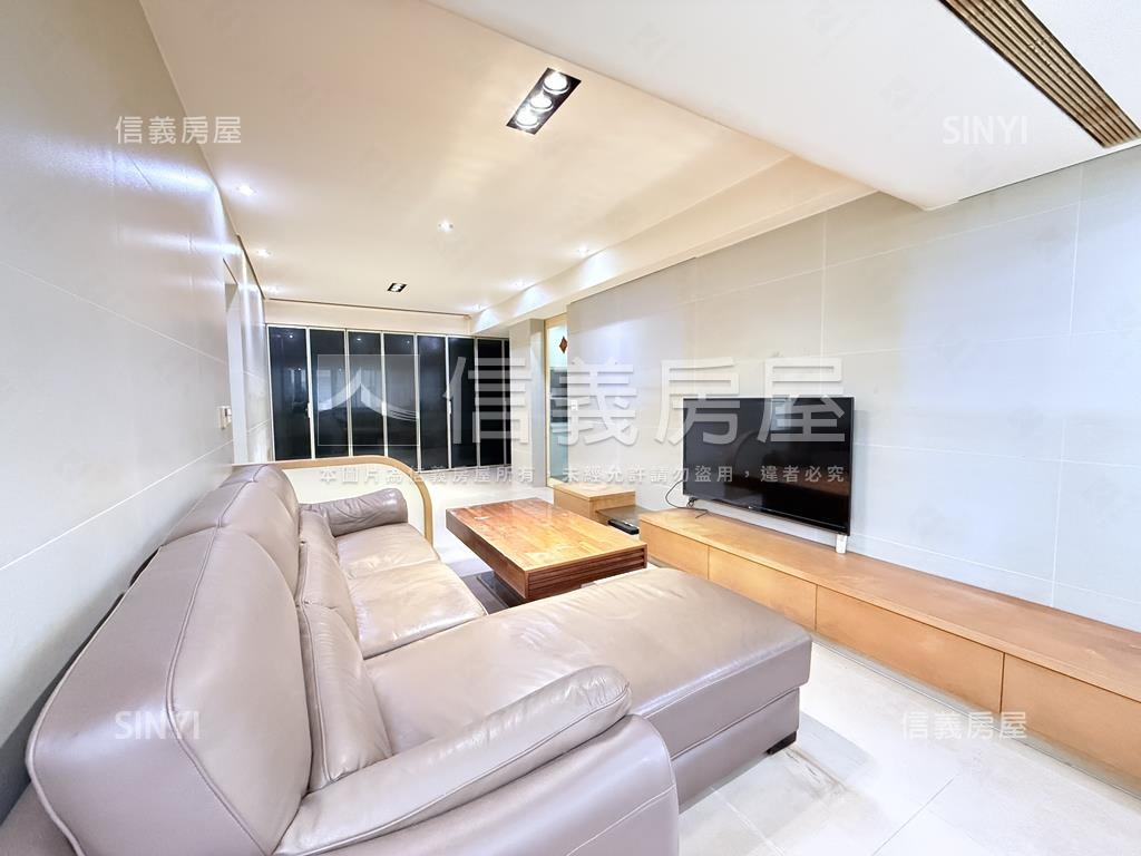 美堤花園經典３房房屋室內格局與周邊環境