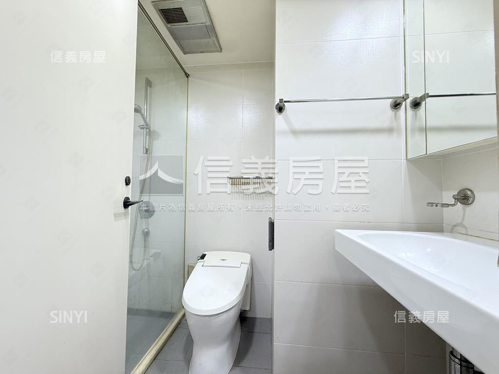 美堤花園經典３房房屋室內格局與周邊環境