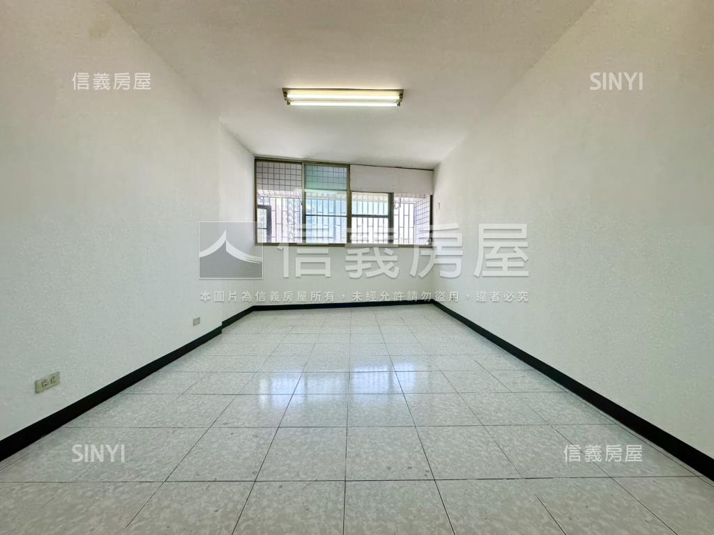 統穩天廈採光三房房屋室內格局與周邊環境