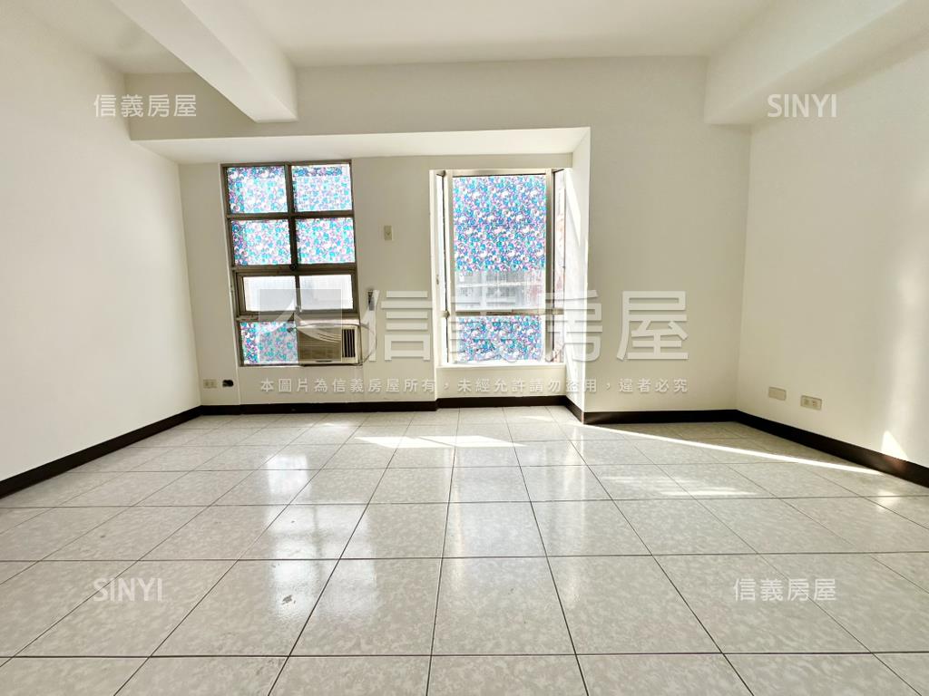 統穩天廈採光三房房屋室內格局與周邊環境