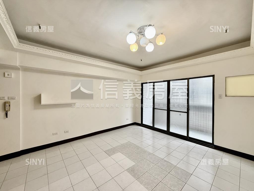 光華國宅高樓靓四房房屋室內格局與周邊環境