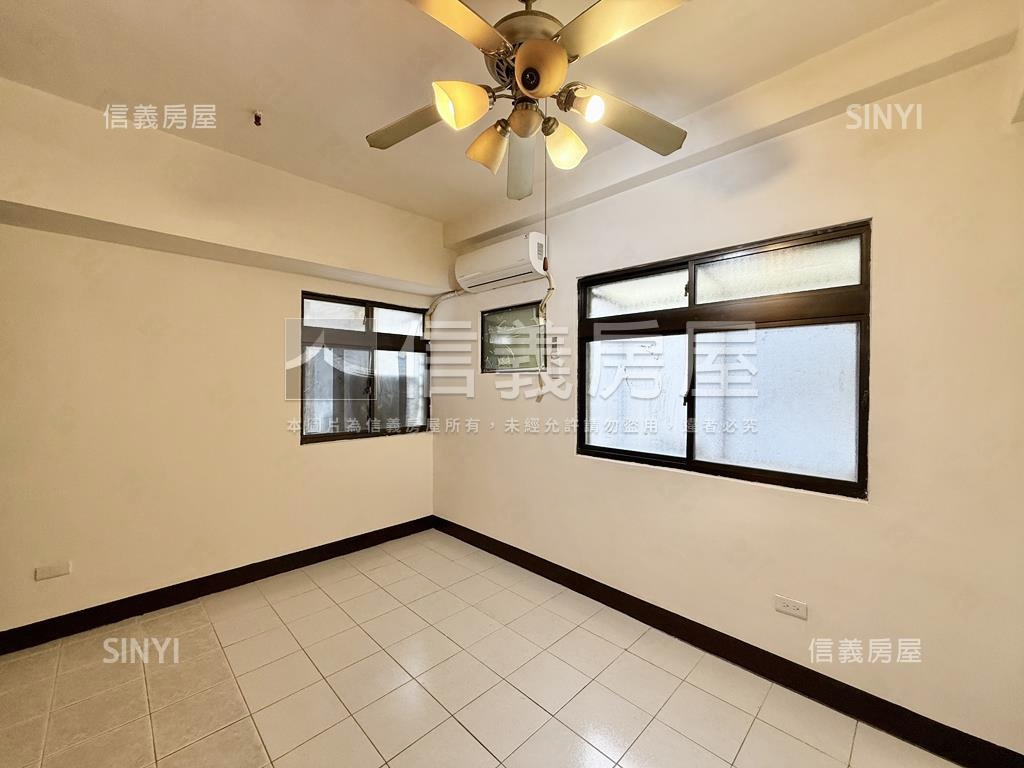 光華國宅高樓靓四房房屋室內格局與周邊環境