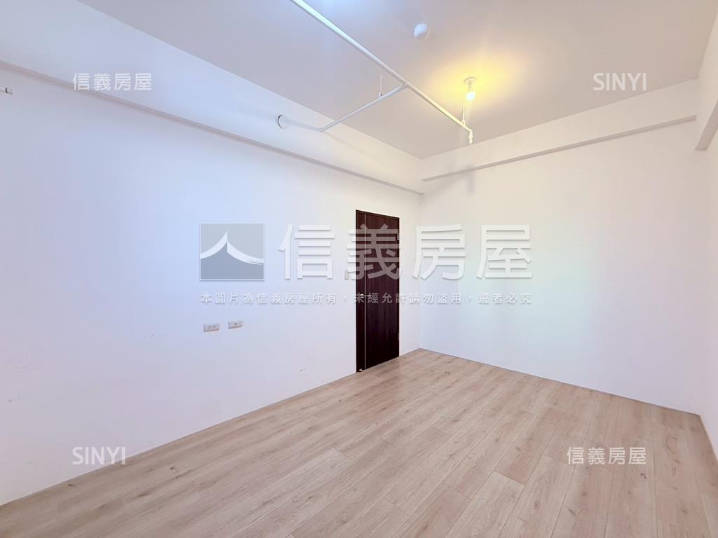 德友極美屋附平面車位房屋室內格局與周邊環境