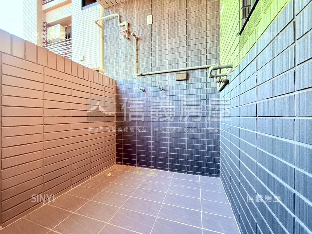 德友極美屋附平面車位房屋室內格局與周邊環境