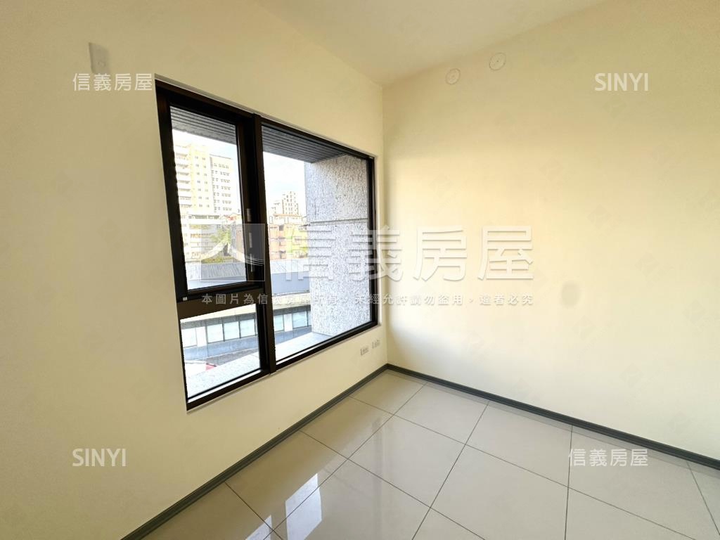 【全新】近植物園邊間２樓房屋室內格局與周邊環境