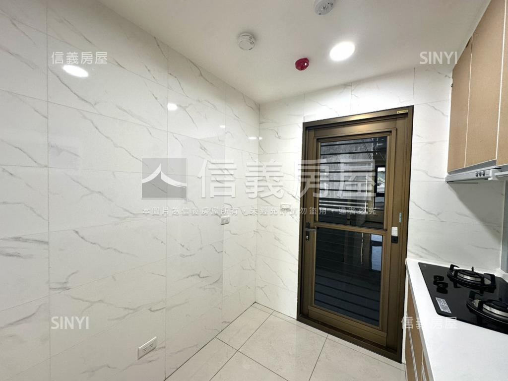 【全新】近植物園邊間２樓房屋室內格局與周邊環境