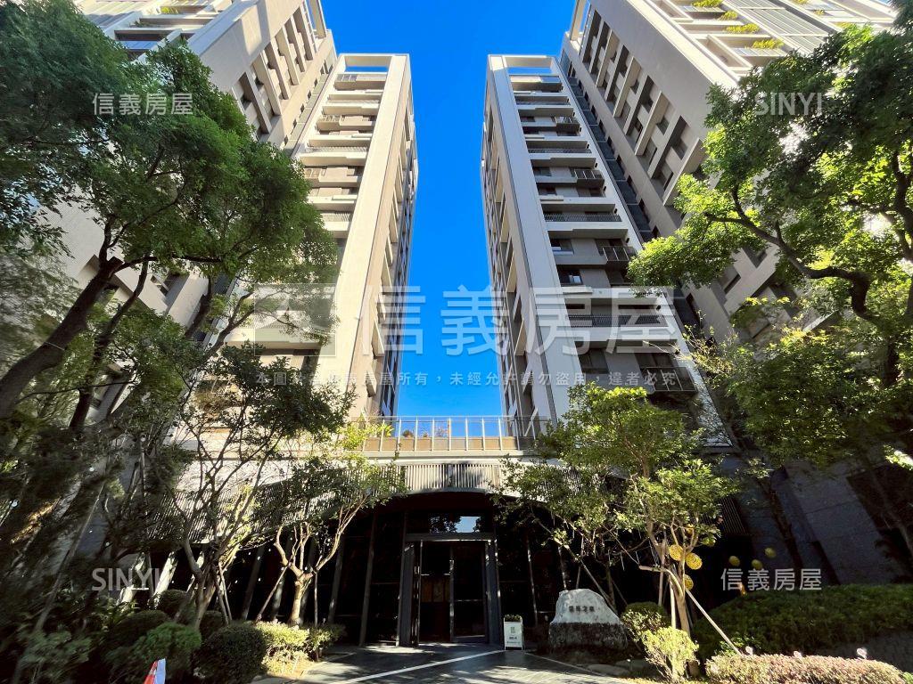 國聚之幸次頂樓兩房平車房屋室內格局與周邊環境