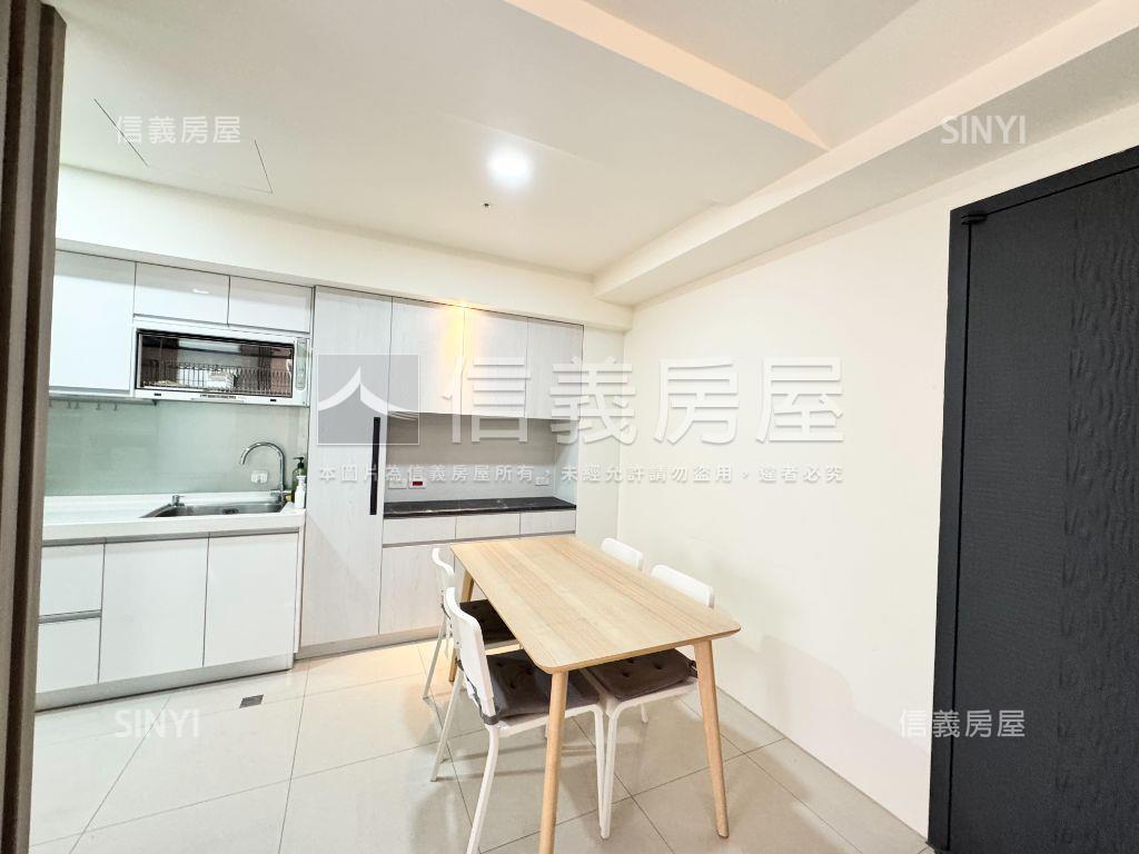 國聚之幸次頂樓兩房平車房屋室內格局與周邊環境