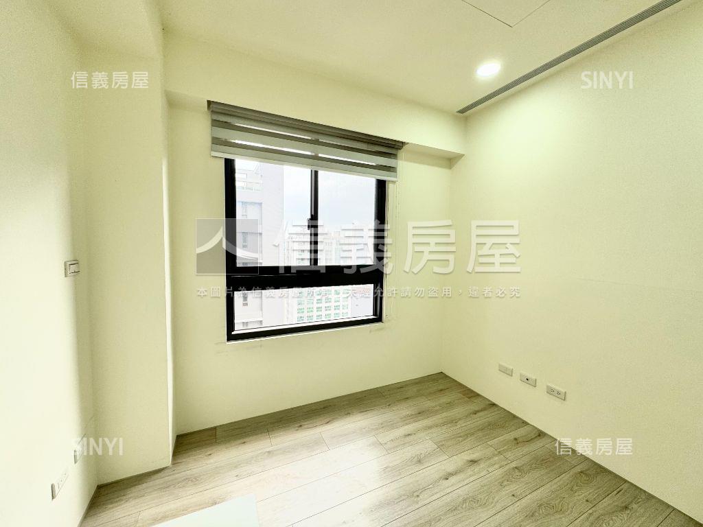 國聚之幸次頂樓兩房平車房屋室內格局與周邊環境