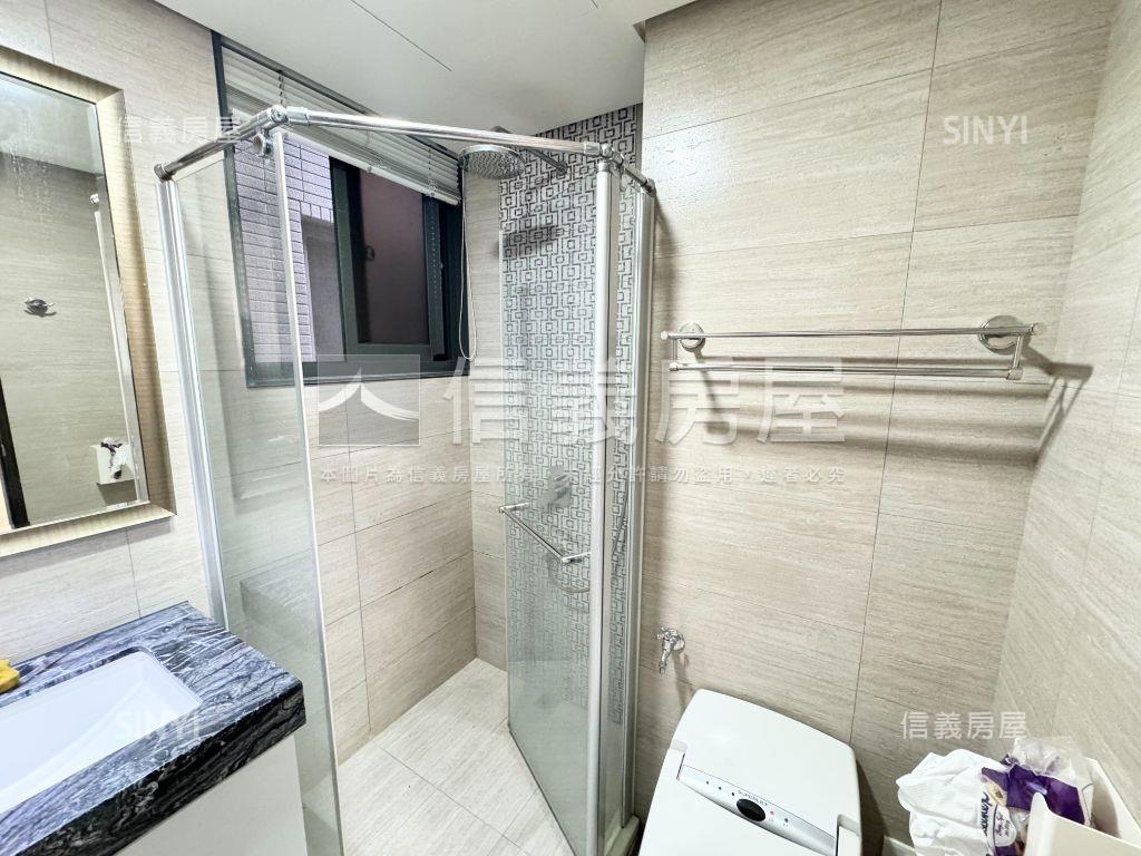 國聚之幸次頂樓兩房平車房屋室內格局與周邊環境