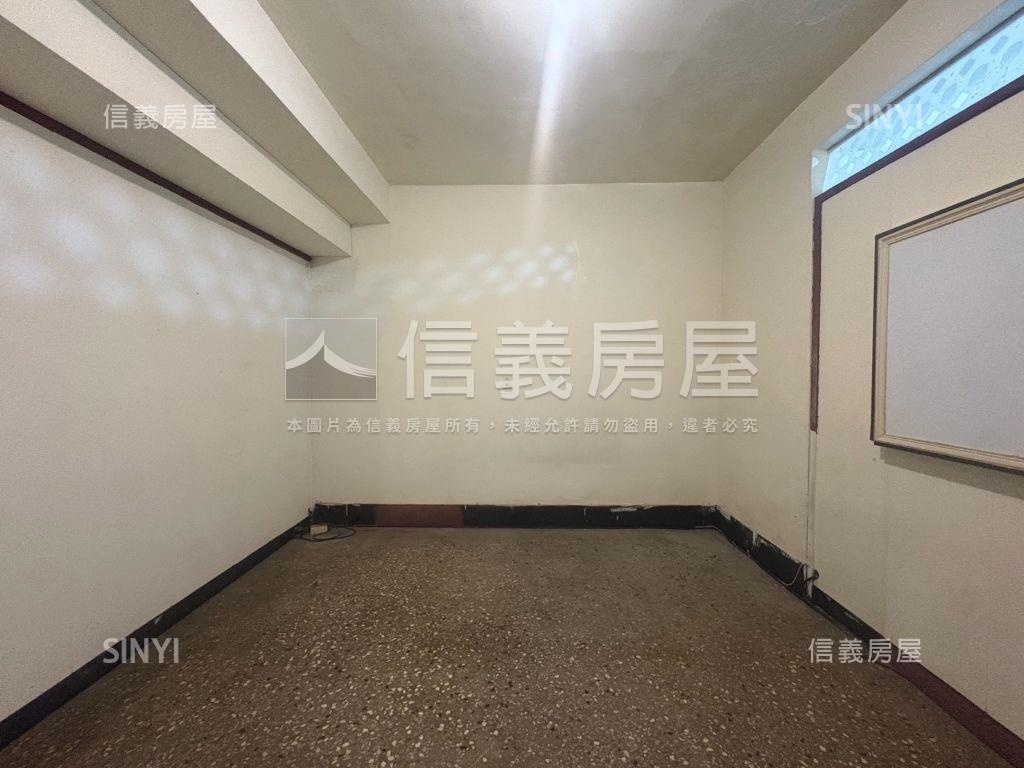 三和國中捷運美屋房屋室內格局與周邊環境