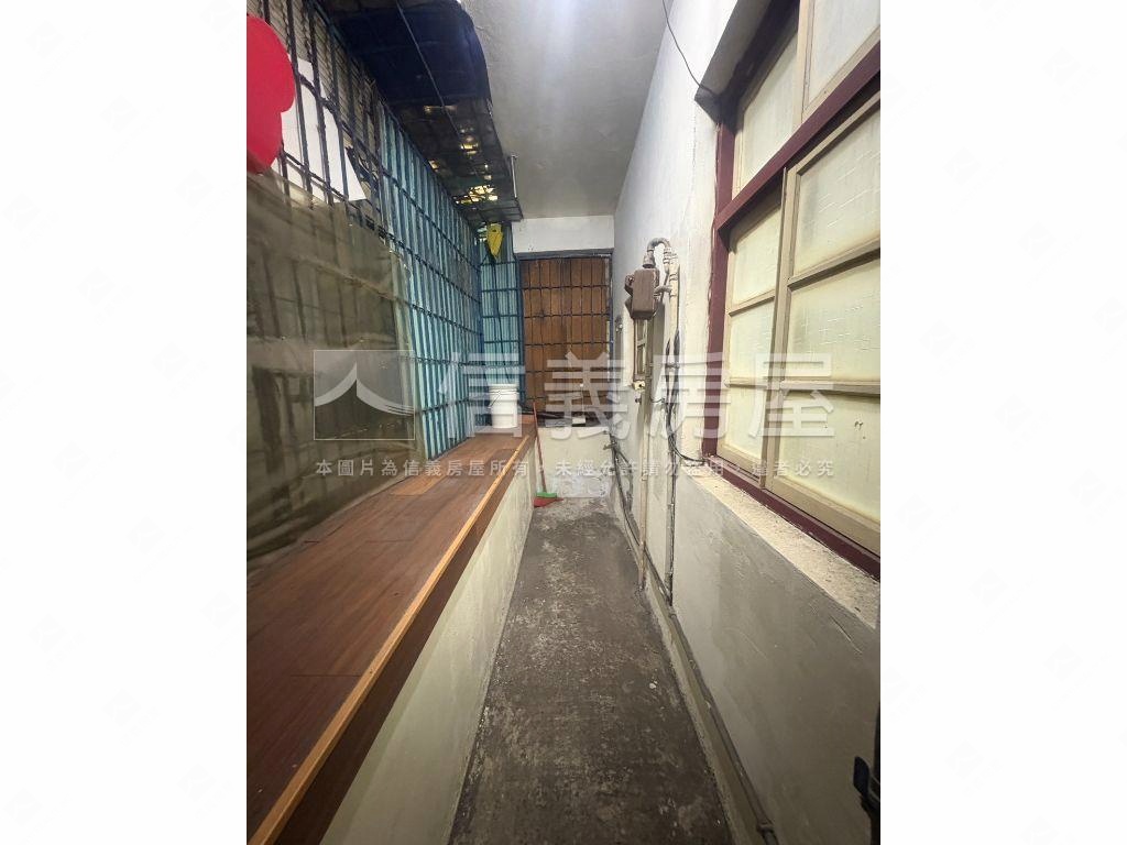 三和國中捷運美屋房屋室內格局與周邊環境