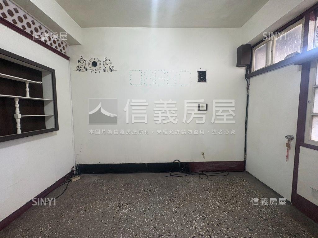 三和國中捷運美屋房屋室內格局與周邊環境