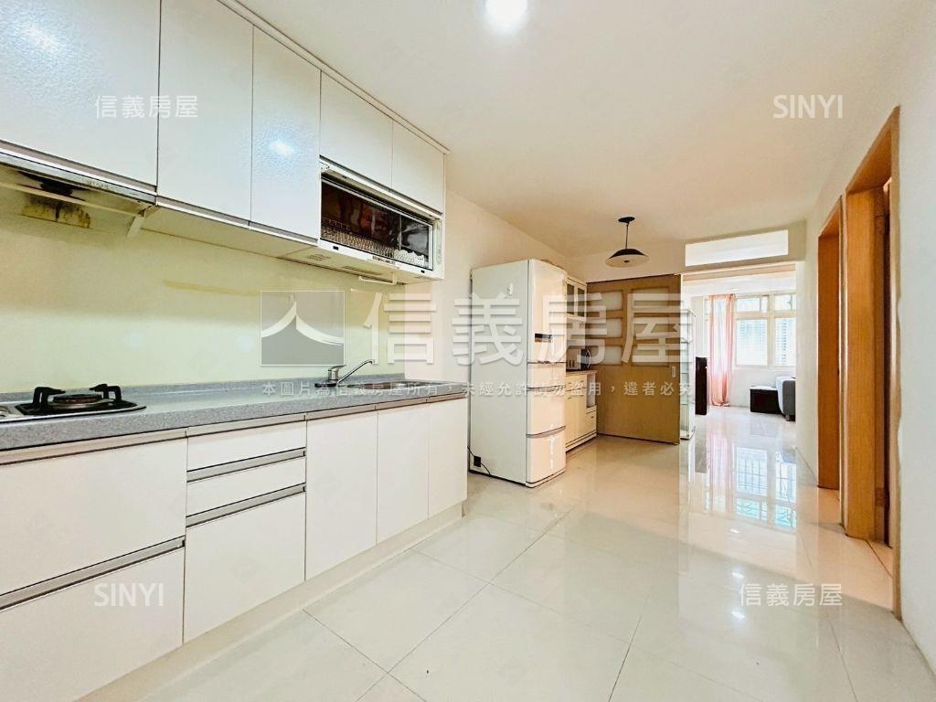 三重國小站漂亮三房美寓房屋室內格局與周邊環境