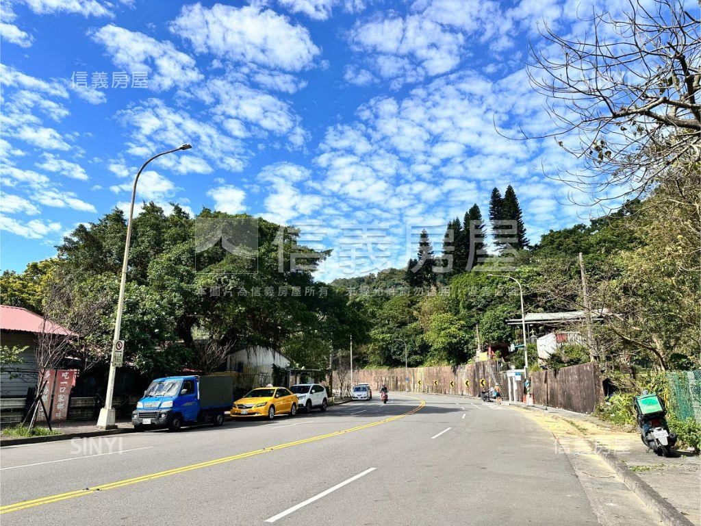 至善路三段馬路旁土地房屋室內格局與周邊環境