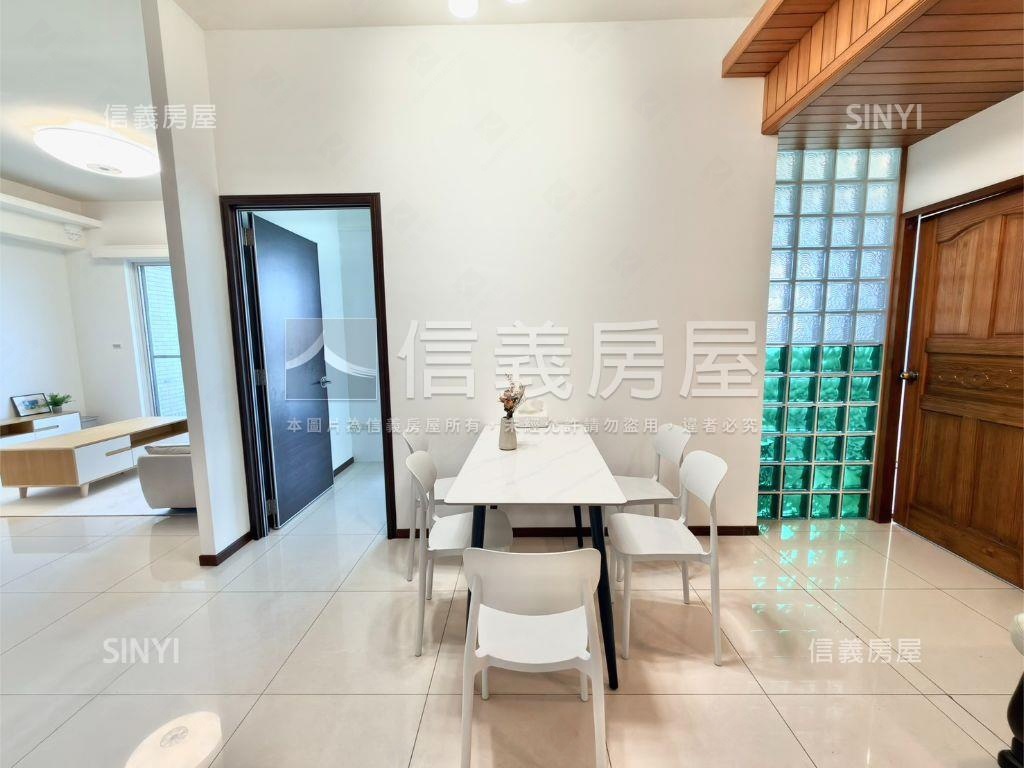 名軒皇城＠４房車位房屋室內格局與周邊環境