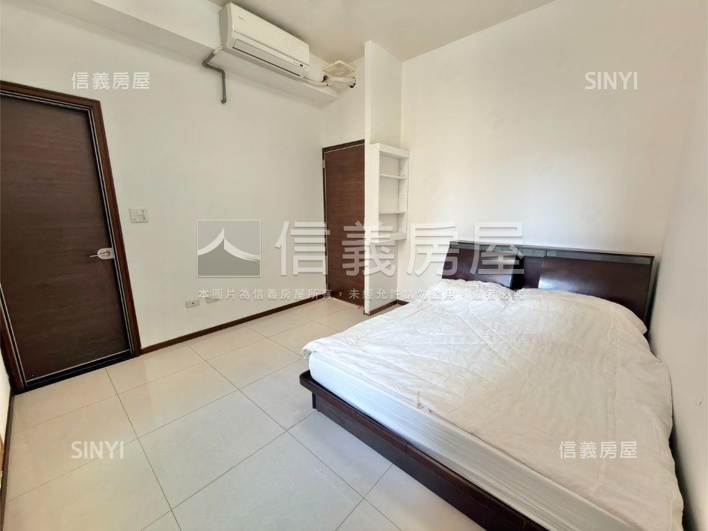 名軒皇城＠４房車位房屋室內格局與周邊環境