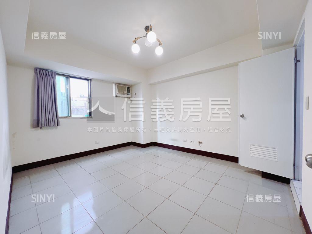 近中國醫電梯美２＋１房房屋室內格局與周邊環境