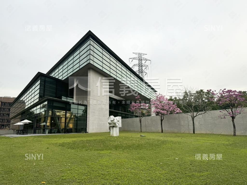 新！！亞洲大學旁一樓店面房屋室內格局與周邊環境