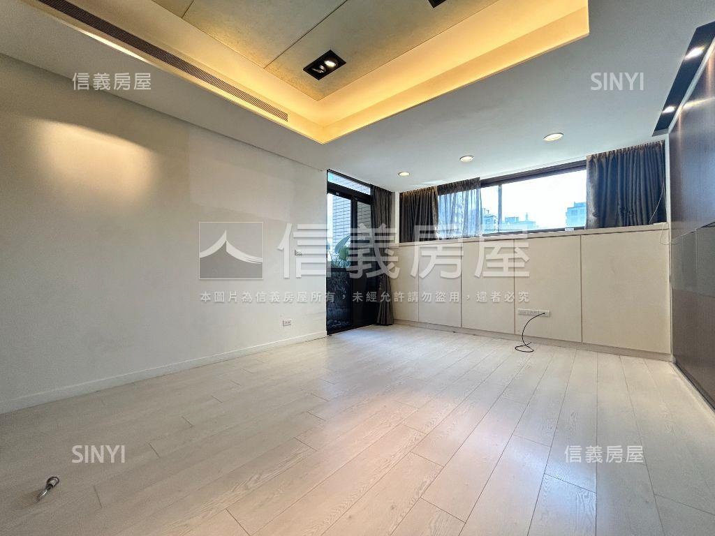 皇勝瑞安樓中樓房屋室內格局與周邊環境