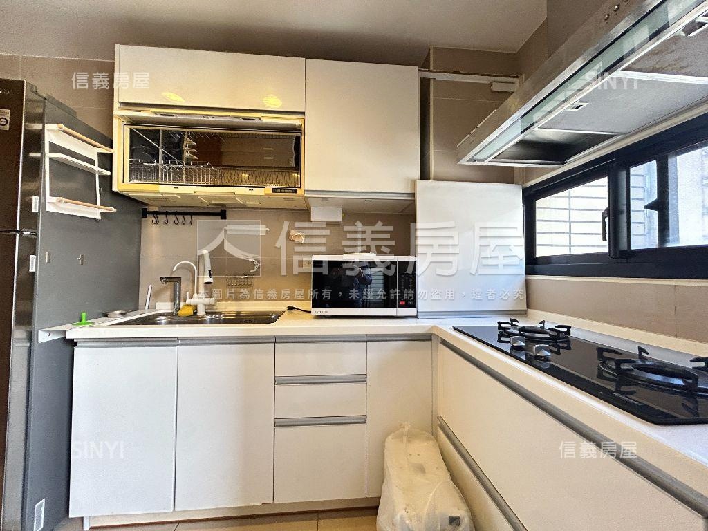 皇勝瑞安樓中樓房屋室內格局與周邊環境