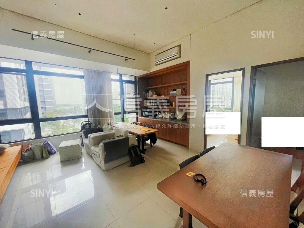 江翠重劃～興富發大美挑高房屋室內格局與周邊環境