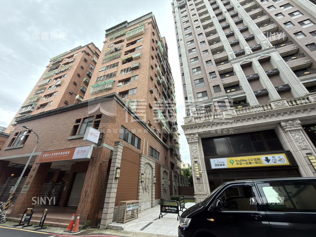 福泰金城三房車位房屋室內格局與周邊環境