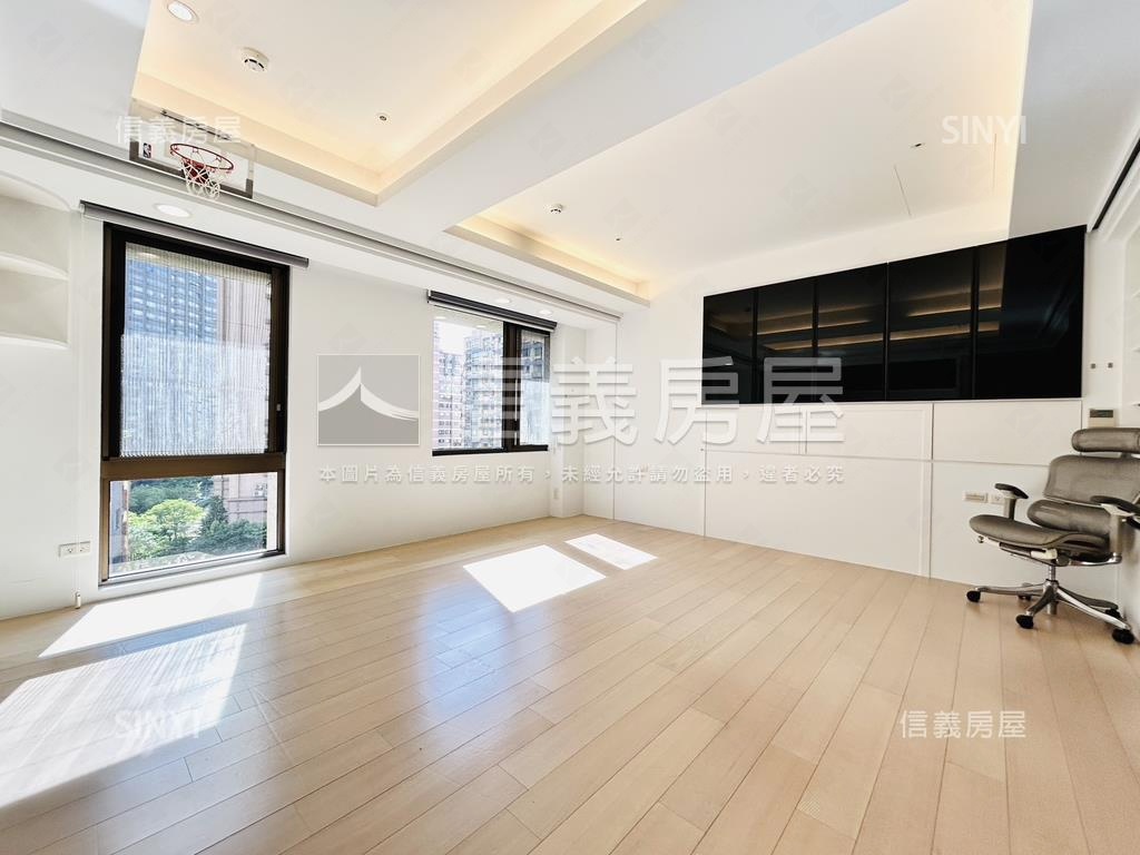 文心ＡＩＴ稀有釋出房屋室內格局與周邊環境