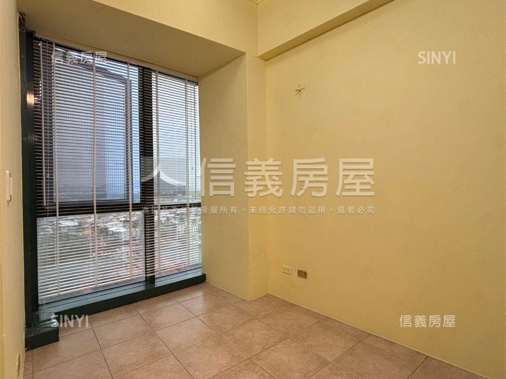 亞熱帶度假風美宅房屋室內格局與周邊環境