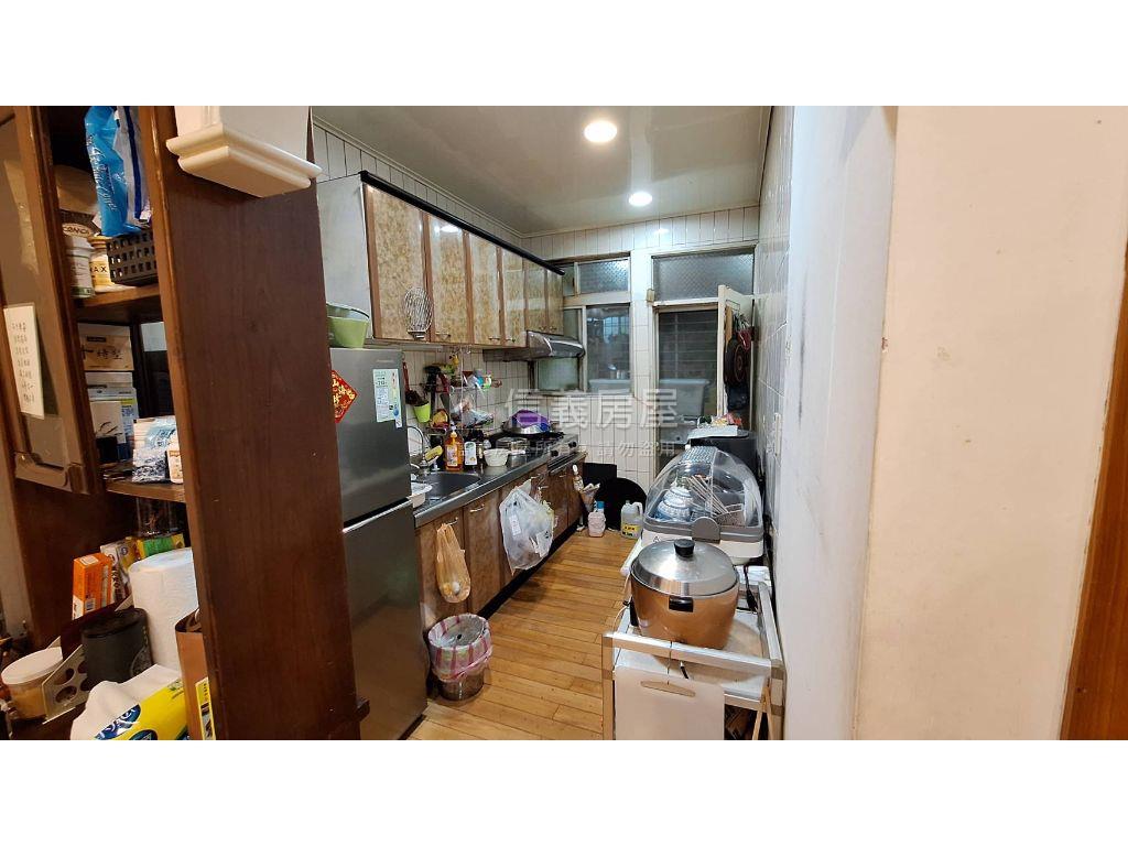 萬大線公寓稀有釋出房屋室內格局與周邊環境
