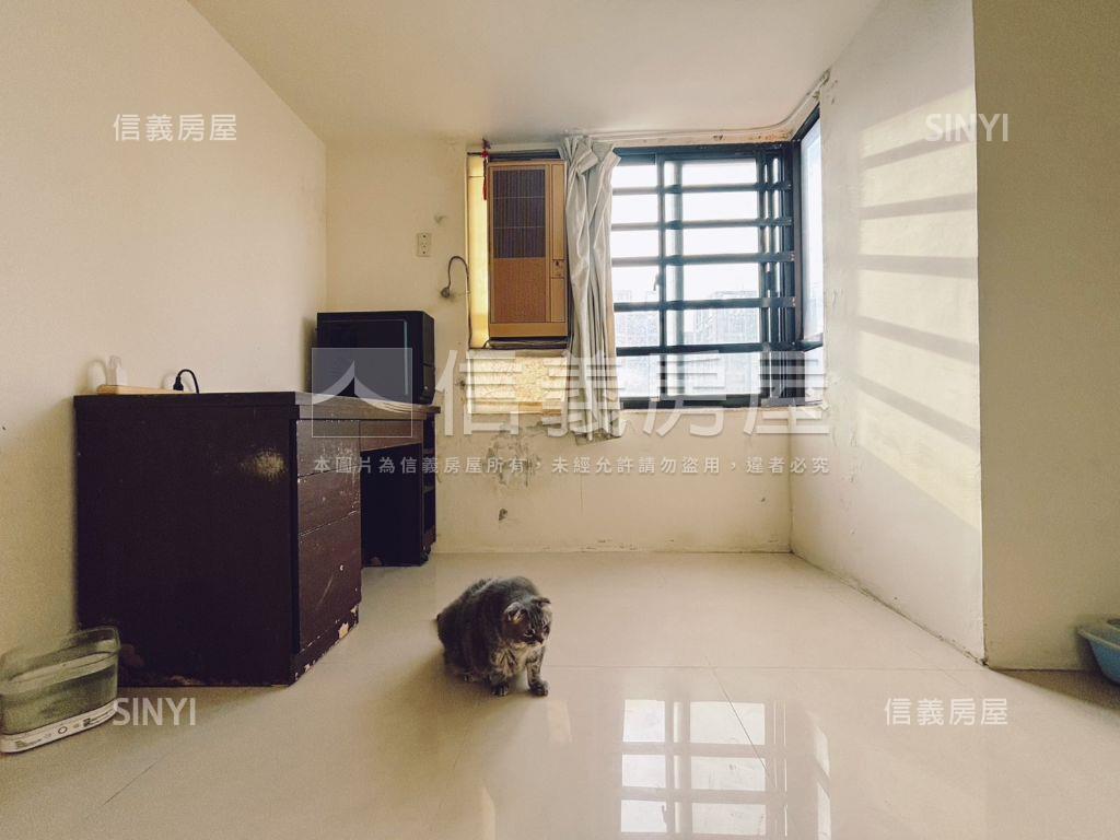 店長推薦楓格花園三房車位房屋室內格局與周邊環境