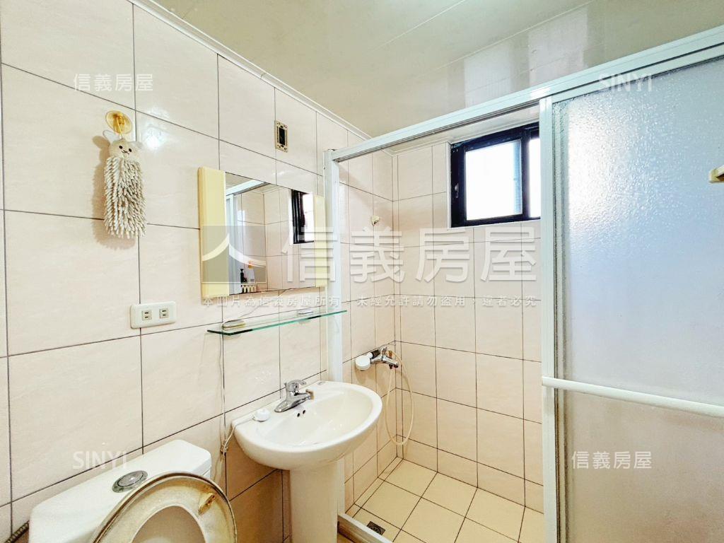 店長推薦楓格花園三房車位房屋室內格局與周邊環境