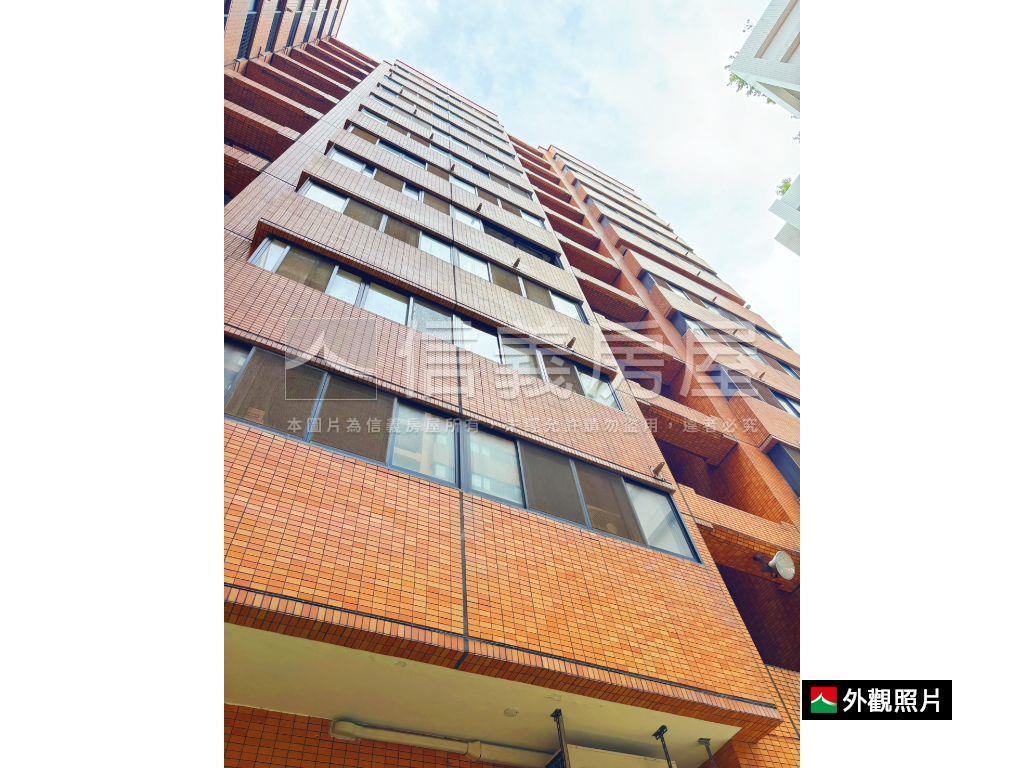 店長推薦楓格花園三房車位房屋室內格局與周邊環境