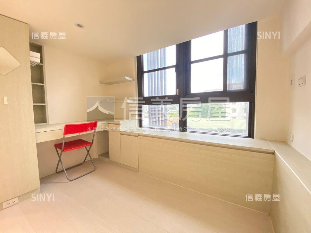 ［捷運宅］電梯美三房車位房屋室內格局與周邊環境