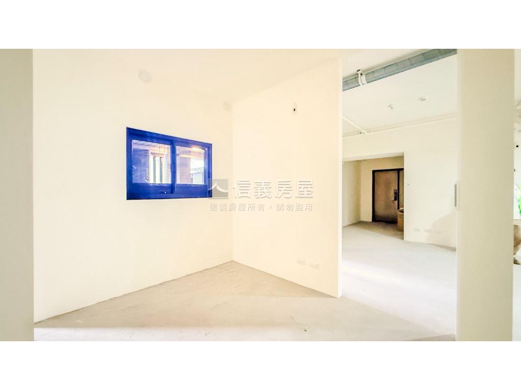 七期三房新落成屋平面車位房屋室內格局與周邊環境