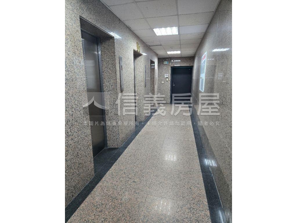 南京東路捷運大坪數辦公房屋室內格局與周邊環境