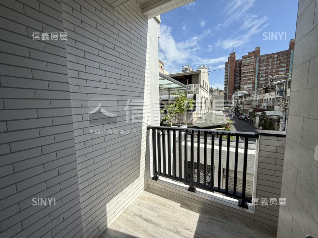 永康勝利國小旁全新車墅房屋室內格局與周邊環境