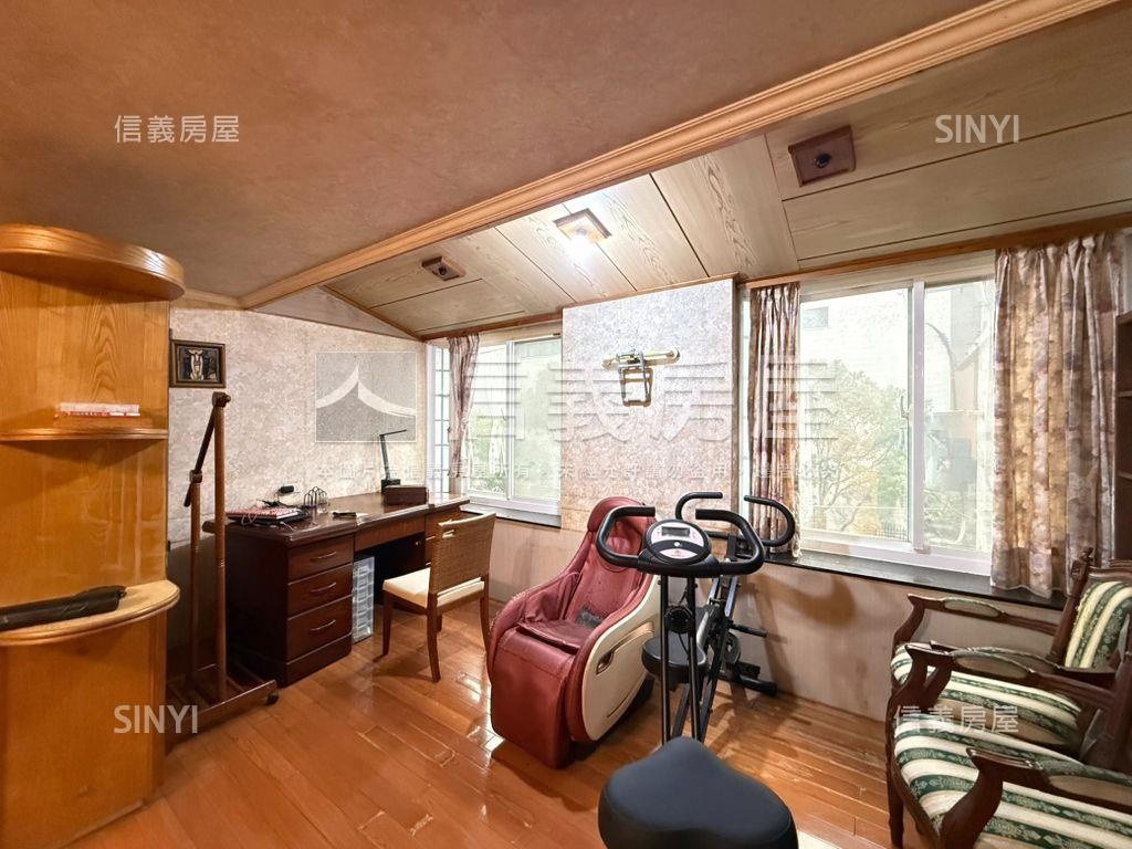 平鎮機能透天店面房屋室內格局與周邊環境