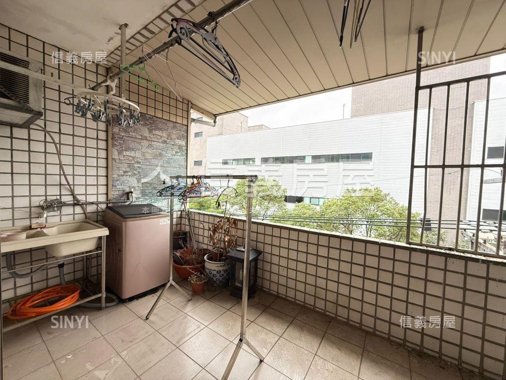 平鎮機能透天店面房屋室內格局與周邊環境