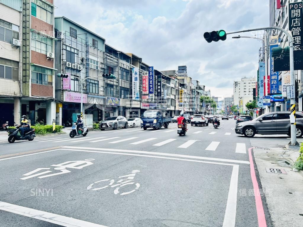 高雄車站電梯小資套房房屋室內格局與周邊環境
