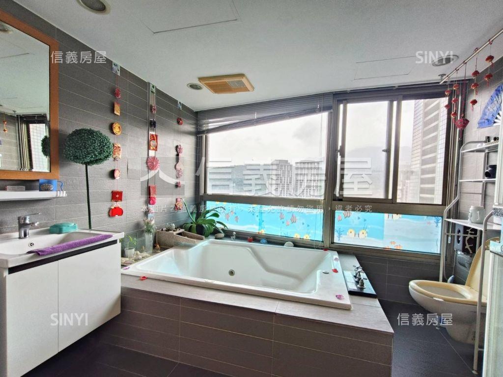 清淞高樓山景美屋房屋室內格局與周邊環境