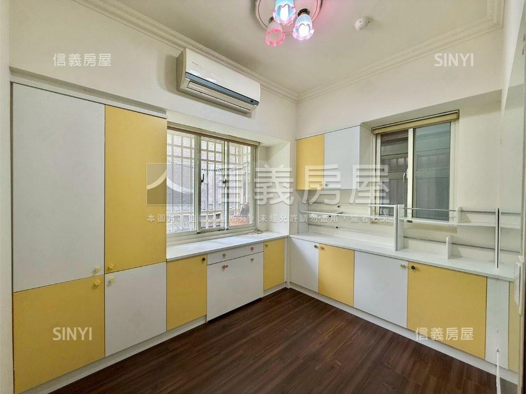 北投運動金龍市場電梯三房房屋室內格局與周邊環境