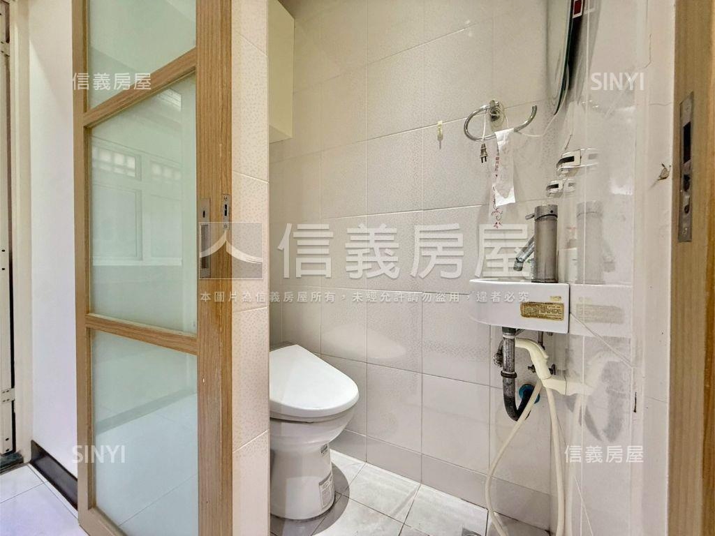 北投運動金龍市場電梯三房房屋室內格局與周邊環境